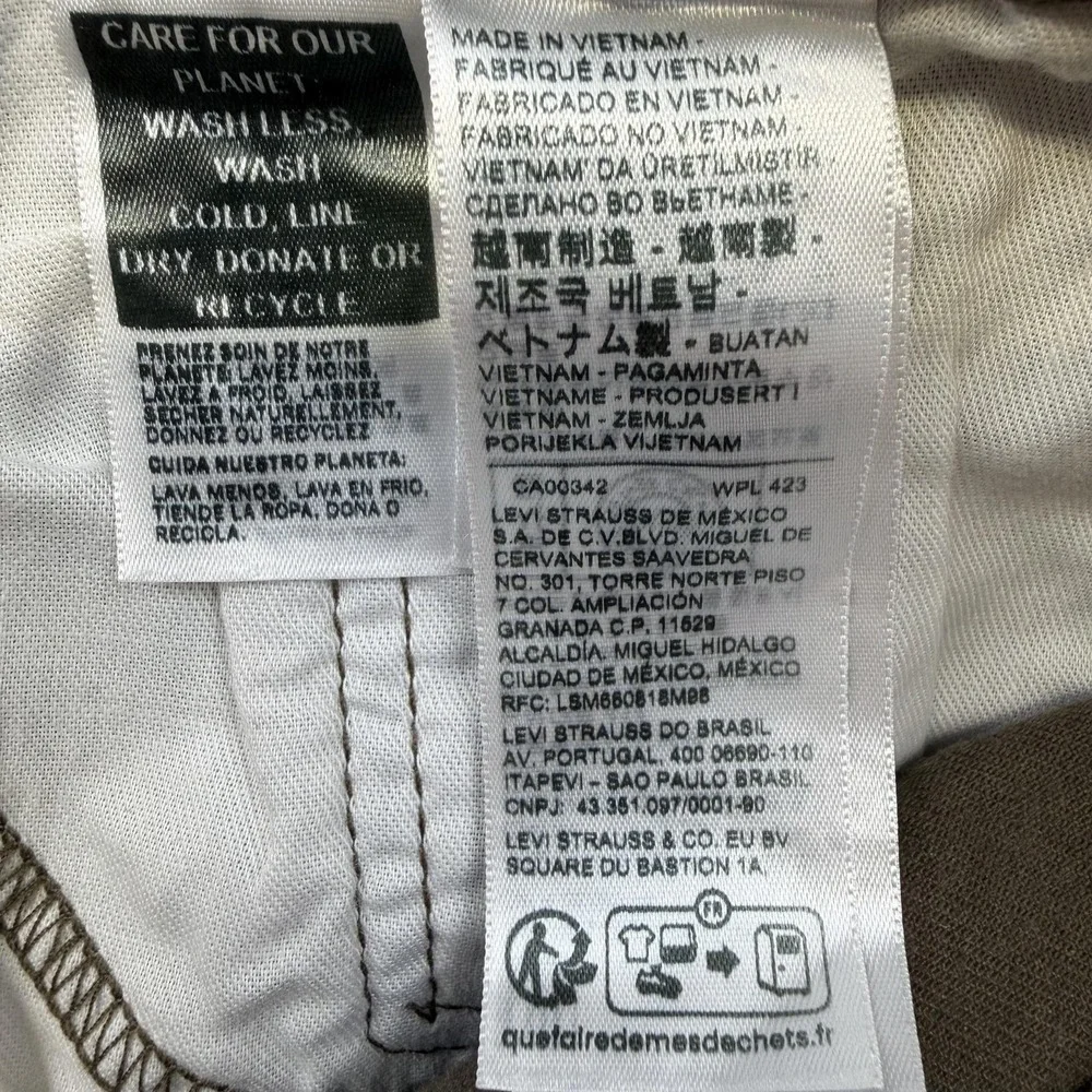 Levis levis 505